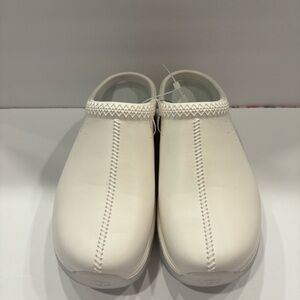 UGG definitely Unisex-Adult Tasman Sport Sneaker Size 10